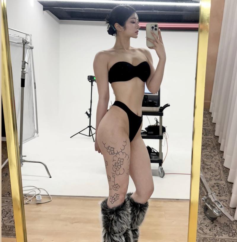 776_4.jpg